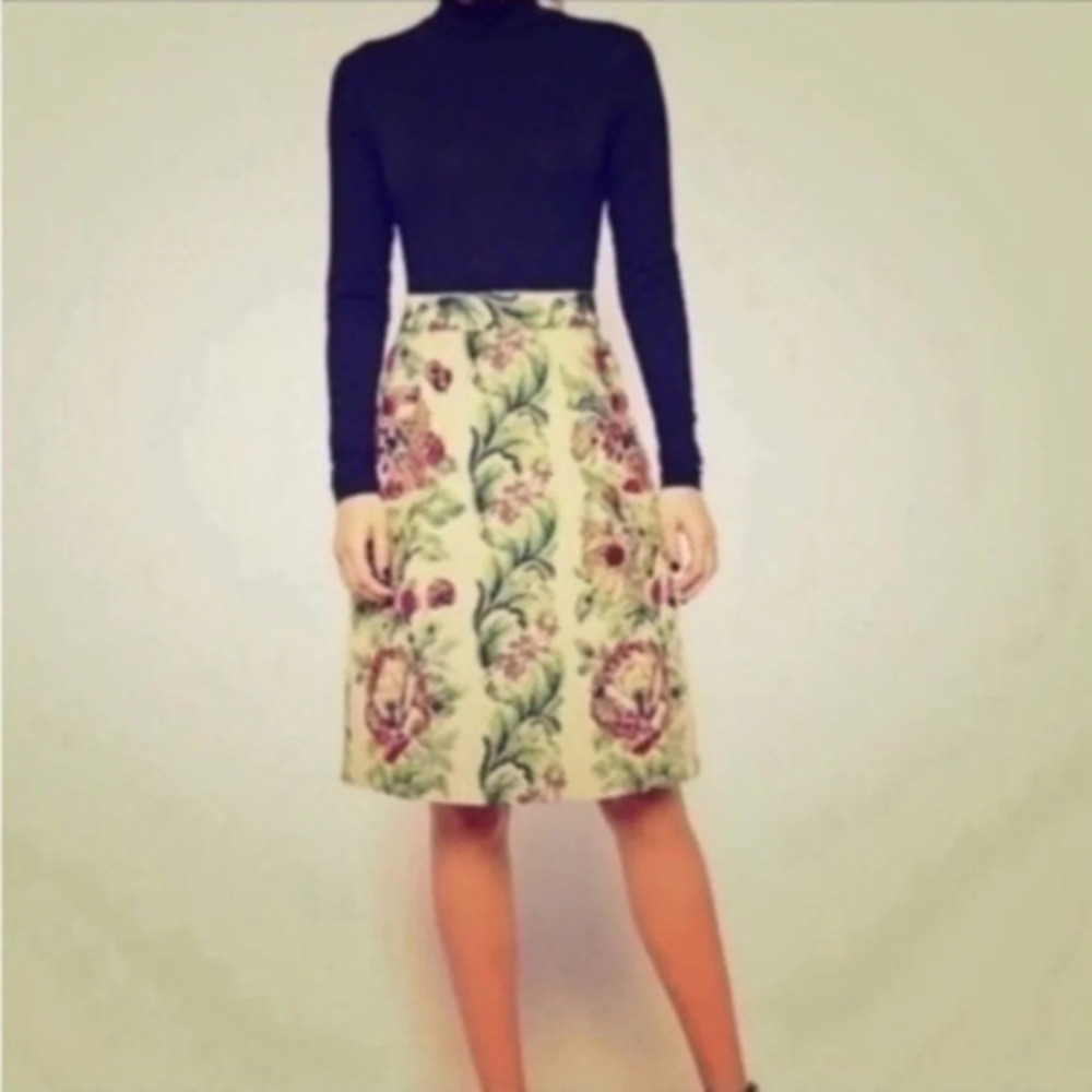 ASOS Tapestry Floral Print Skirt Size 2